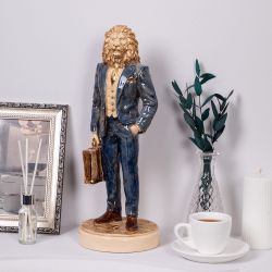 Скульптура Лев Бизнесмен Айвори Синий