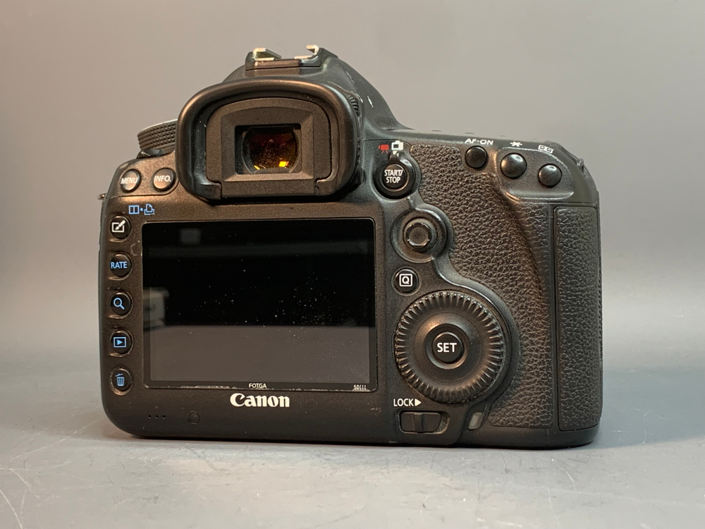Canon 5D Mark III 15.500 кадров
