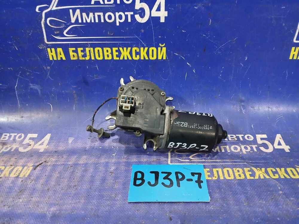 Моторчик переднего дворника MAZDA FAMILIA 2001