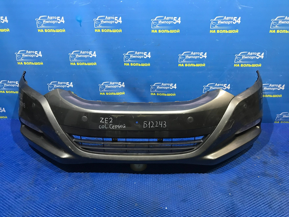 Бампер передний Honda INSIGHT 2009-2011