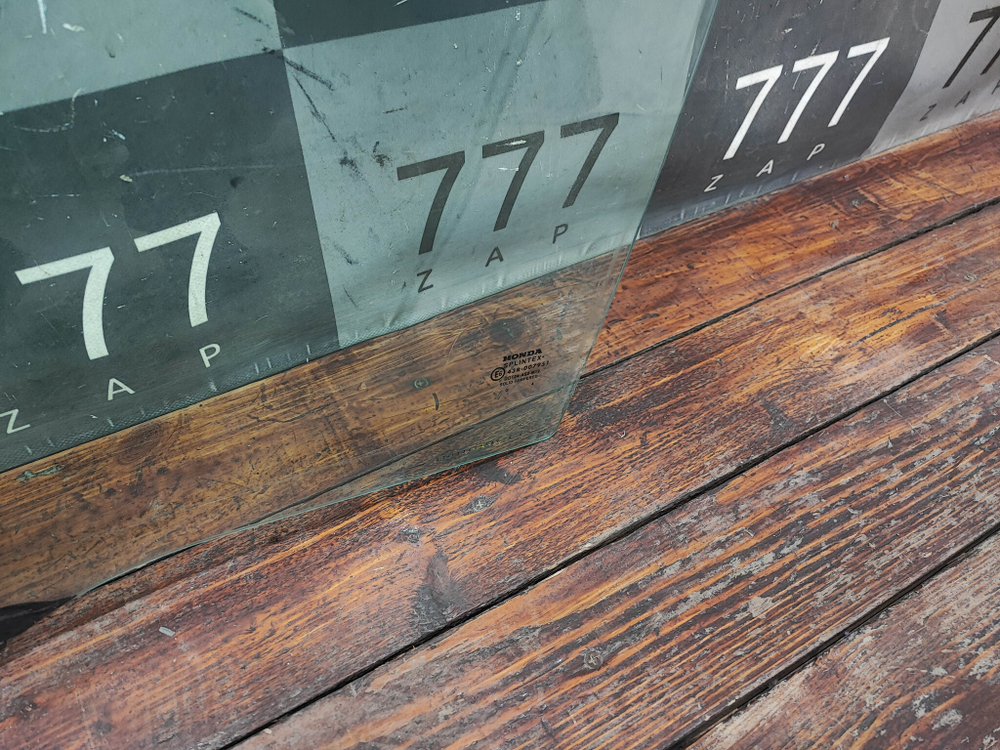 Стекло двери передней левой Honda CR-V 2 (RD) 01-06 Б/У Оригинал 73350SCAG10