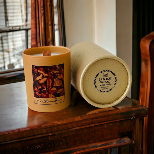 Свеча с ароматом Сандала, 200 мл