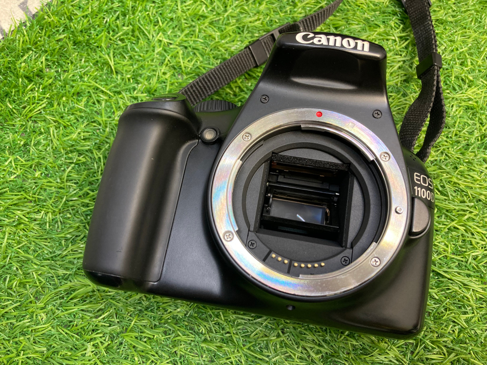 Canon 1100D + 18-55m 4.000 кадров Покупка/Продажа