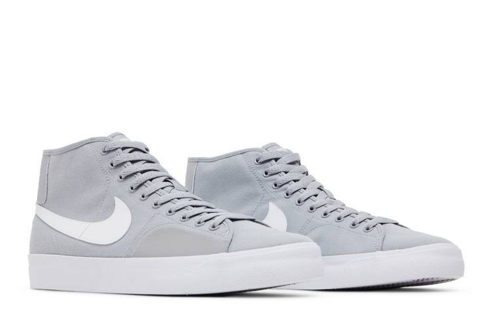 Кроссовки Nike Blazer