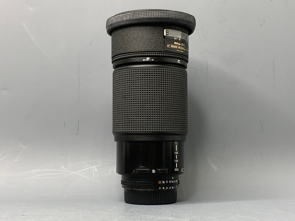 Nikon 80-200mm 2.8D