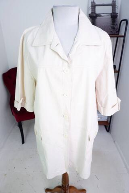 Платье рубашечного кроя, визуально на 56 размер