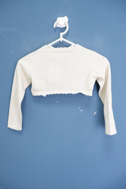 Болеро Mayoral светлое на 6 лет