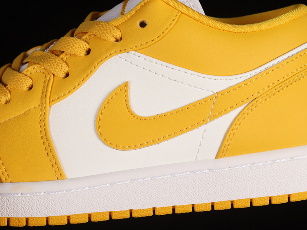 Jordan 1 Low Pollen