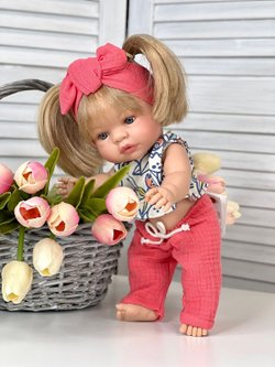 Кукла Nines виниловая 37см JOY (3064K)