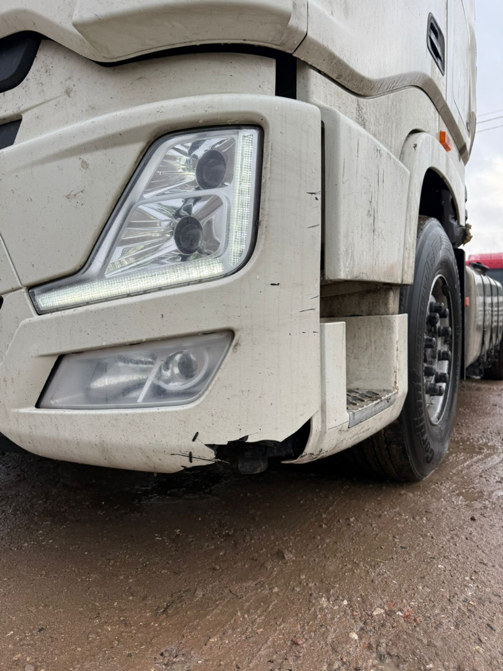 DongFeng GX 4x2 Седельный тягач DFH4180 (Дизельный, 13,0 л, 509 л.с., АТ)