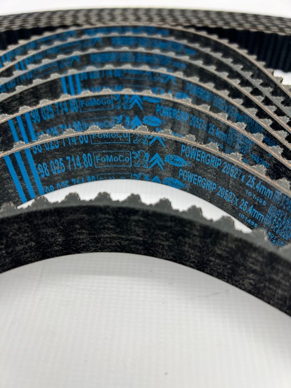 Ремень ГРМ для Пежо Партнер 2/Ситроен Берлинго. DV6 1.6HDI дизель. Оригинал.