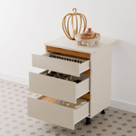 Кухонный модуль напольный 60 см Виго с 3-мя ящиками со столешницей, с дубовыми панелями, на ножках / персидский жемчуг, массив дуба