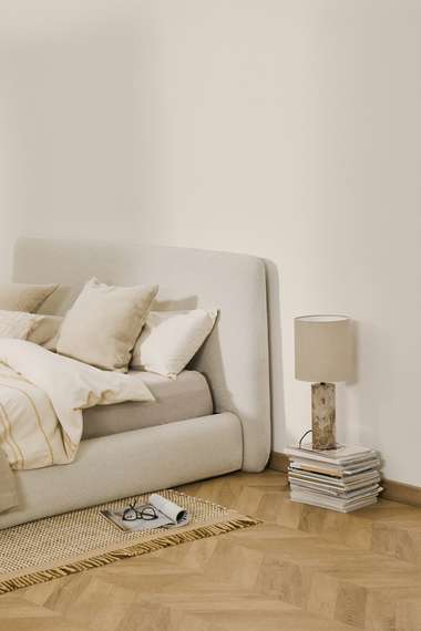 Кровать Martina со съемным чехлом из шенилла цвета экрю 160 x 200