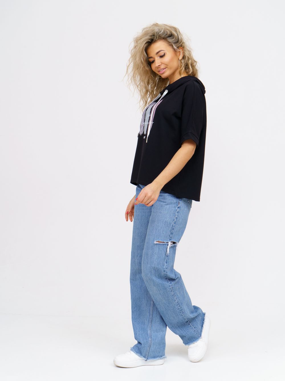 940 Туника "Черный" SveTekst (Акция)