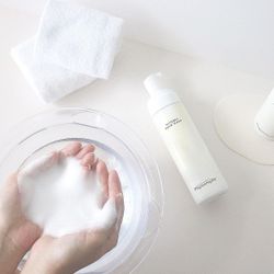 Phymongshe Очищающая пенка Natural Foam Wash 200 мл