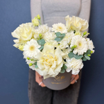 Коробка цветов "Белое очарование" #20