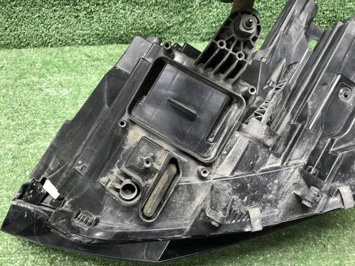 Битая Фара правая VW Polo 6 (2020-2022) LED