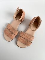 Замшевые босоножки Chloe, 28