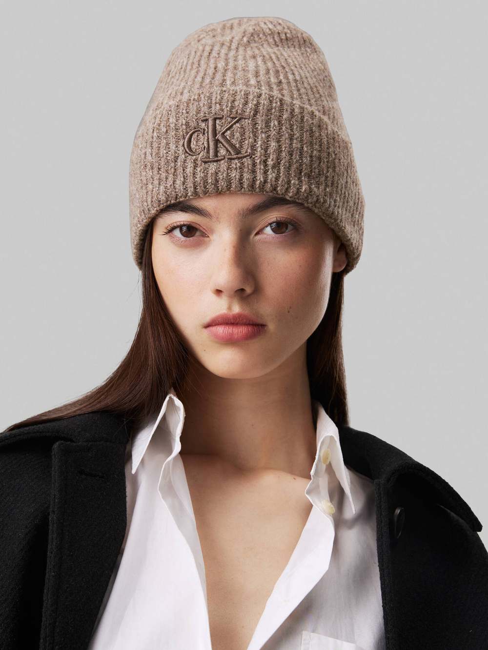 Шапка Calvin Klein Jeans - коричневый(K60K612321)