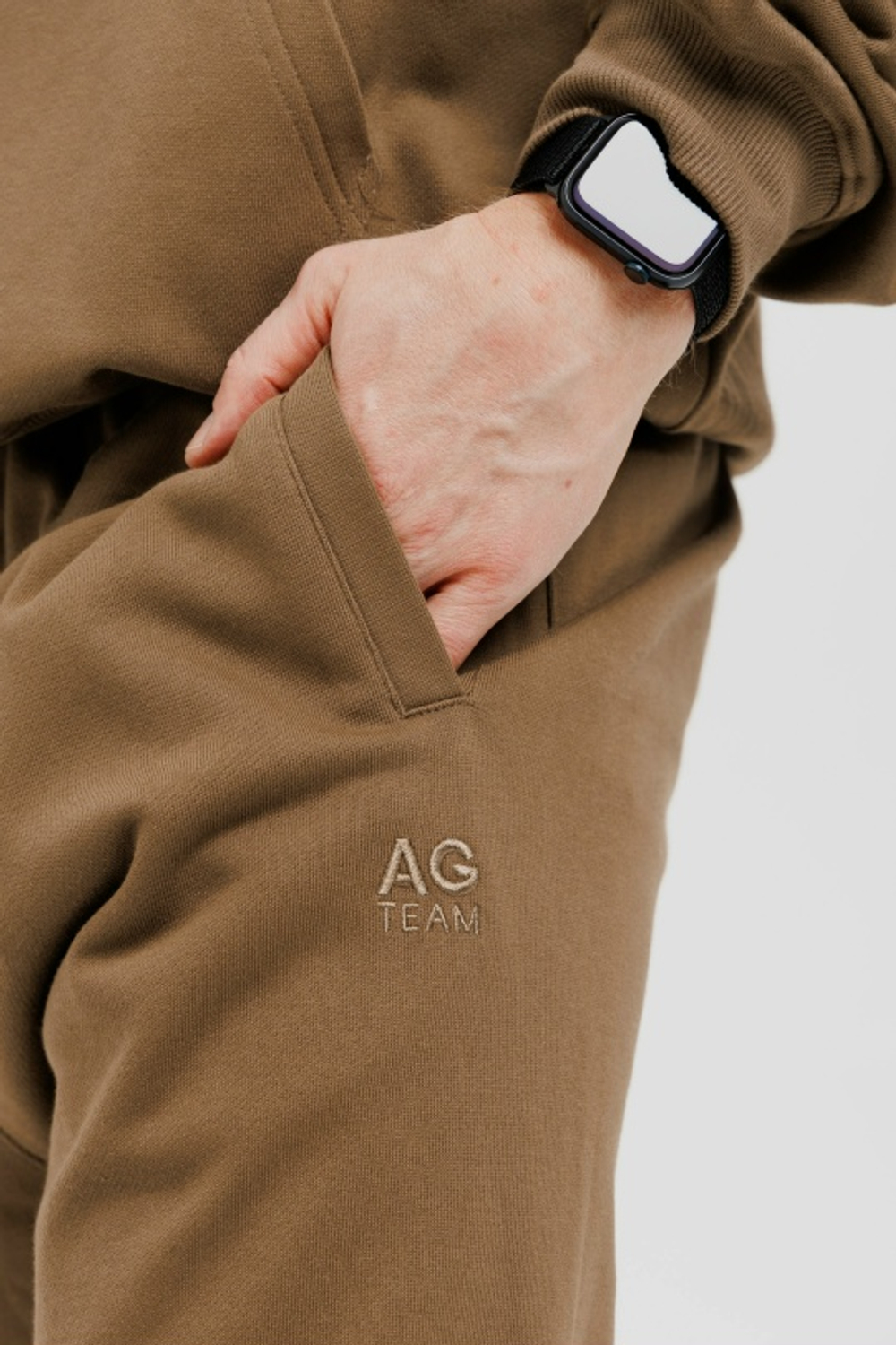 Костюм AG TEAM кофейный