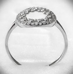 "Эстерелла" - ювелирное кольцо из серебра с фианитами