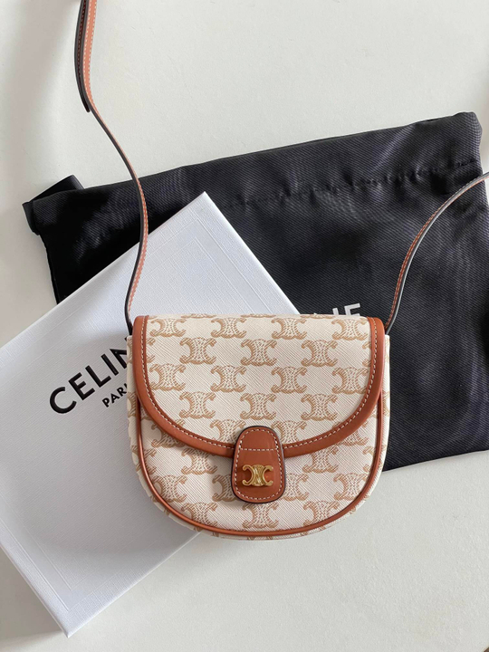 Celine Mini Besace 15 cm