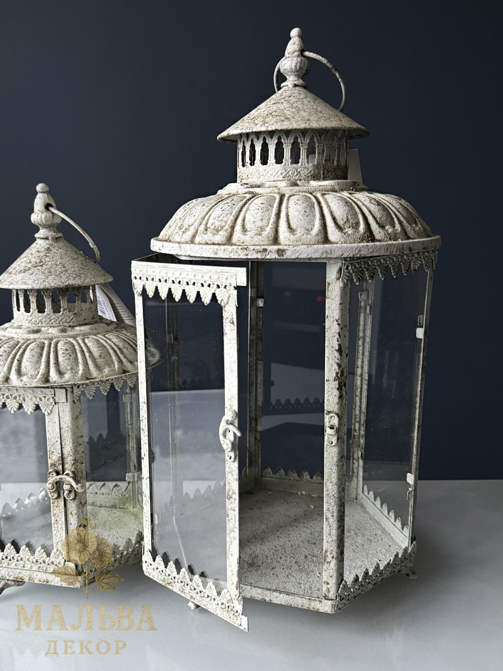 Набор из 2-х подсвечников "Антик грей" 18,5x17xH38,5 см/ 25,5x23xH51 см