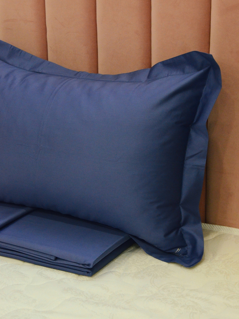 Однотонное постельное белье La Perla Sailor Blue