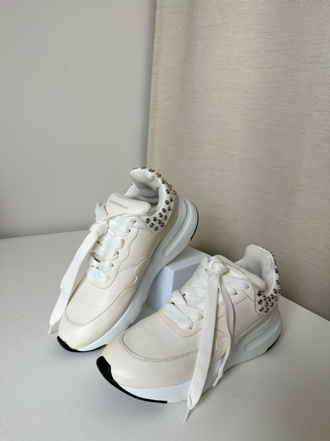 Allie floral appliqué leather sneaker on sale