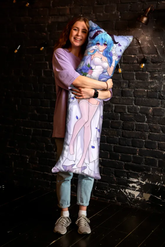 Дакимакура Гань Юй №4