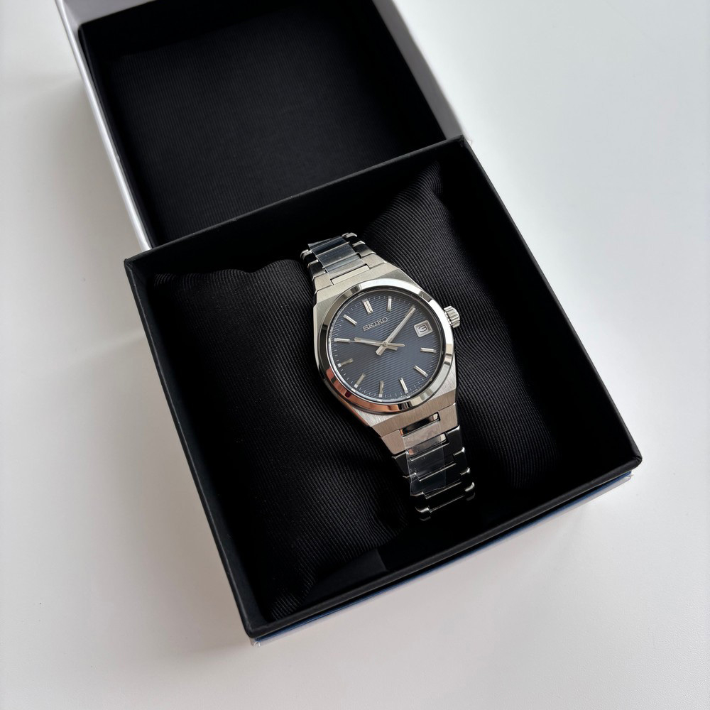 Seiko SUR575