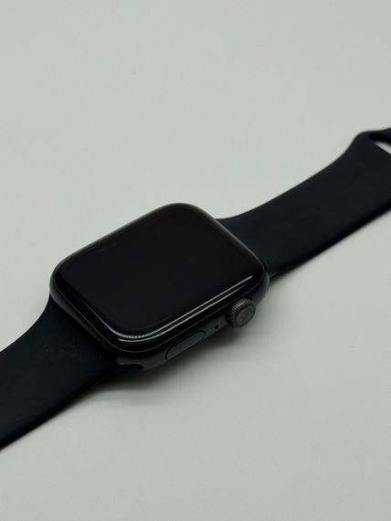 Apple Watch 5 44mm Space Gray