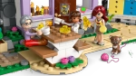 Конструктор LEGO Friends 42669 Домик и цветник пчеловода