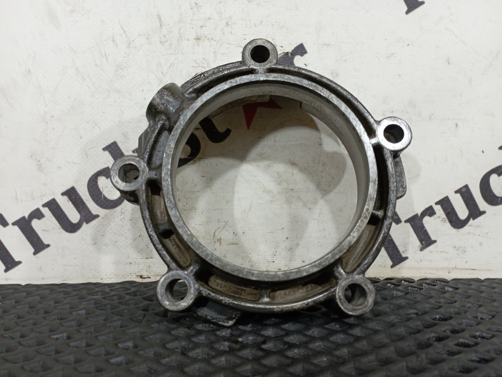 Крышка подшипника планетарной передачи