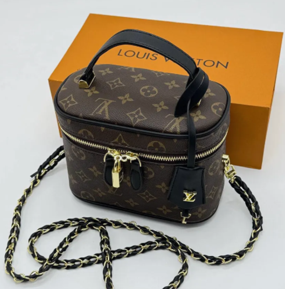 Сумка Louis Vuitton стильная