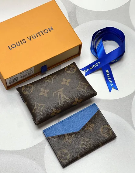 Держатель для карт Louis Vuitton Kirigami красный