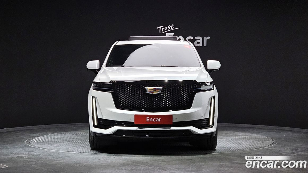 Cadillac Escalade 5 Generation 6.2 (12.2021)