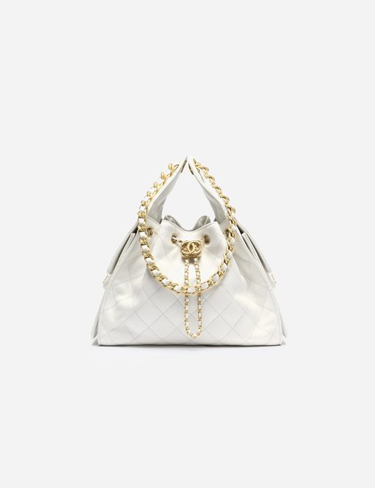 Сумка Chanel 25 Small Handbag Grained Calfskin & Gold-Tone Metal 