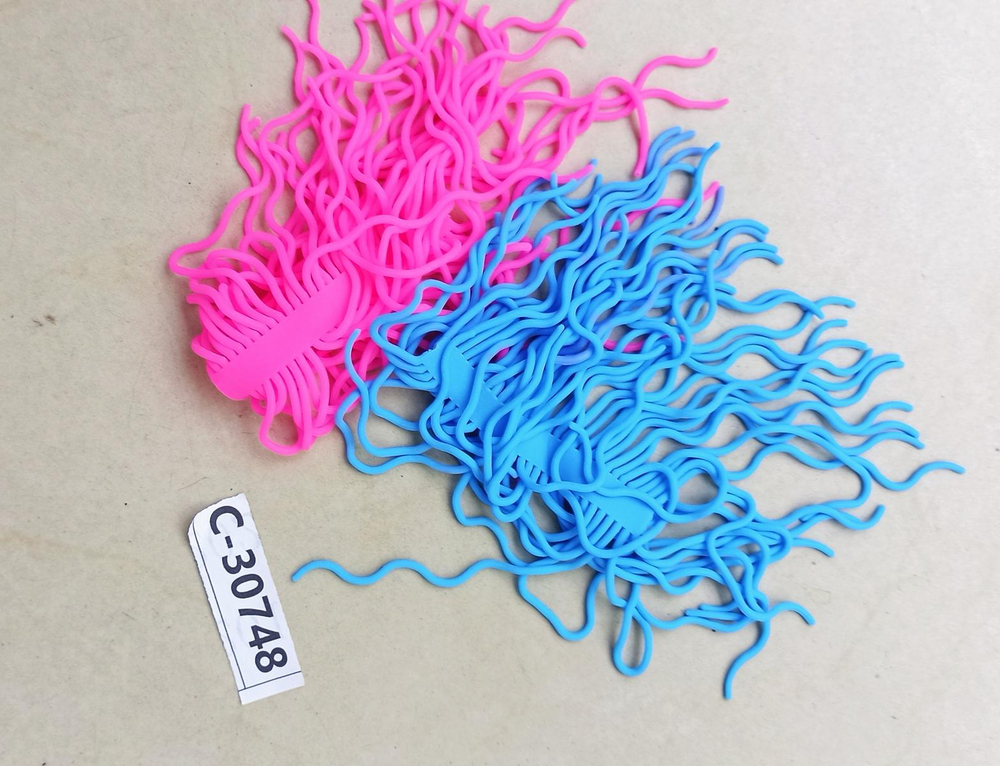 Тянучка лапша 10 см, с-30748