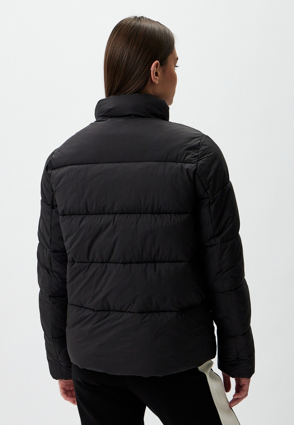 Куртка утепленная  женская GUESS