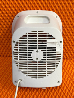 Тепловентилятор Binatone HF-2026