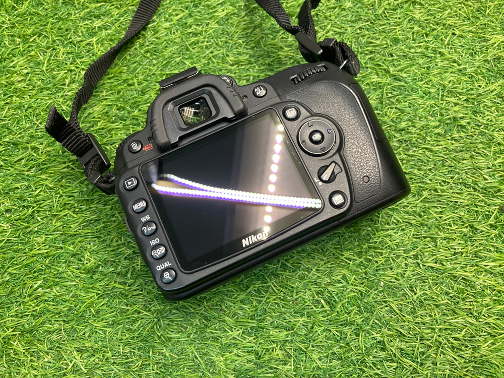 Nikon D90 3.780 кадров