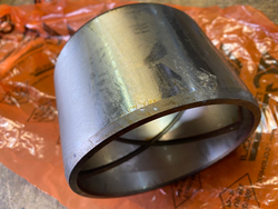 Втулка 421-70-11272