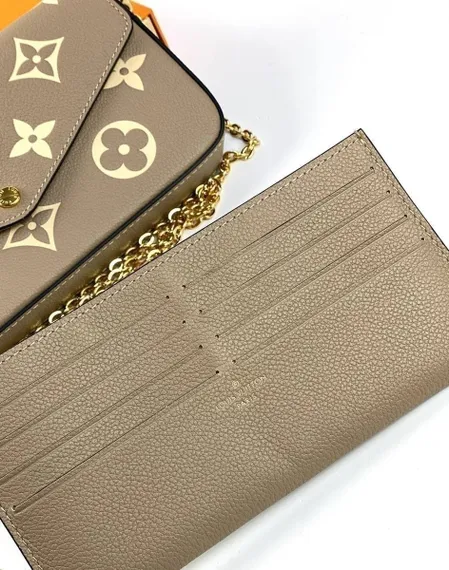 Клатч Louis Vuitton Felicie кремовый/серый