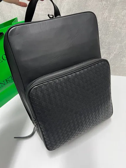 Рюкзак мужской Bottega Veneta Intrecciato Small черный