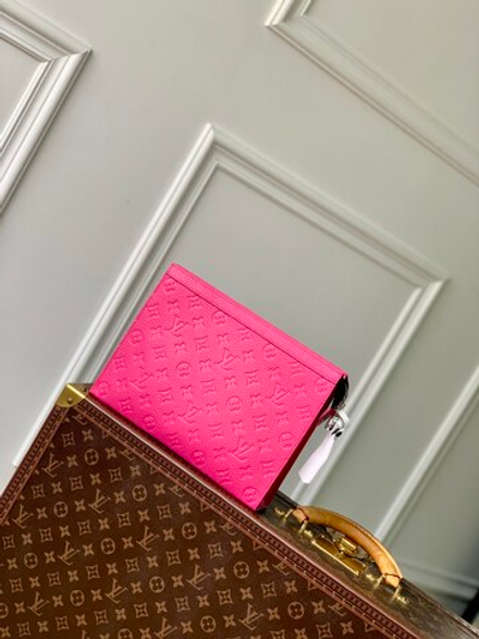 Louis Vuitton Pochette Voyage MM