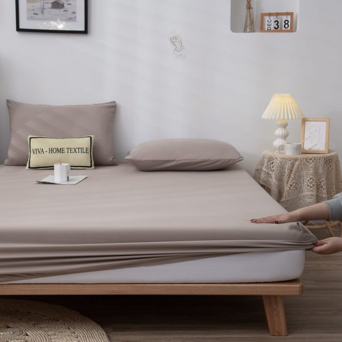 Комплект постельного белья на резинке Однотонный Сатин «Песчаная гармония»
