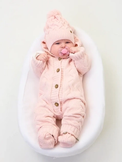 Конверт на выписку для новорожденных вязаный