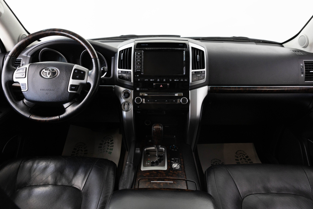Toyota Land Cruiser, 2014 год