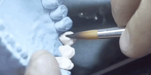 Кисточка для нанесения керамических масс